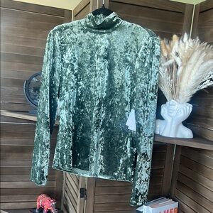 1. State Fitted Green Long Sleeve Blouse